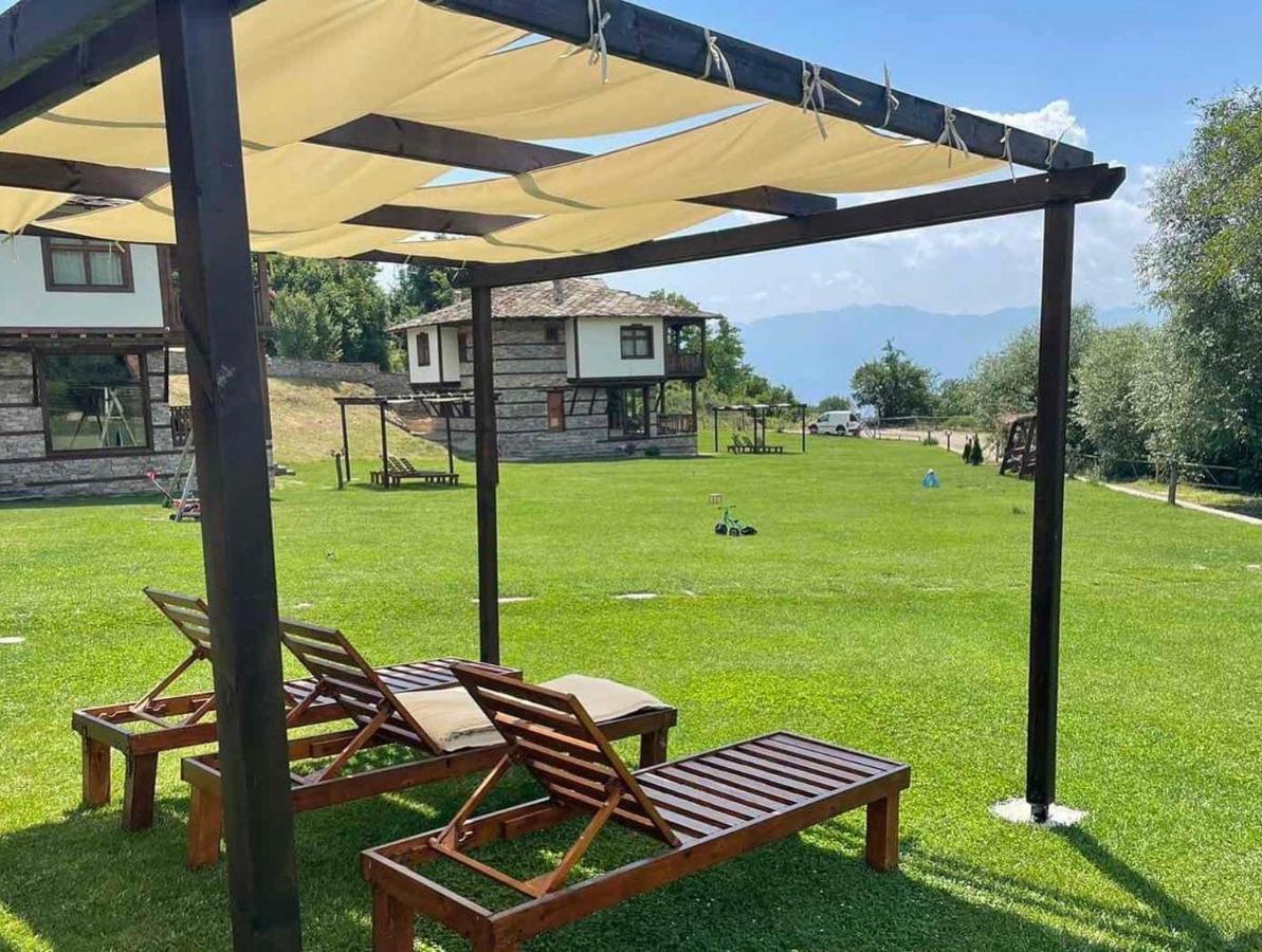 Leshten Guest Homes Luaran gambar