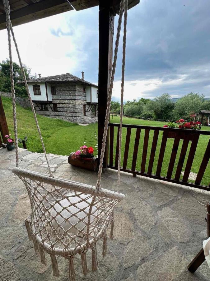 Leshten Guest Homes Luaran gambar